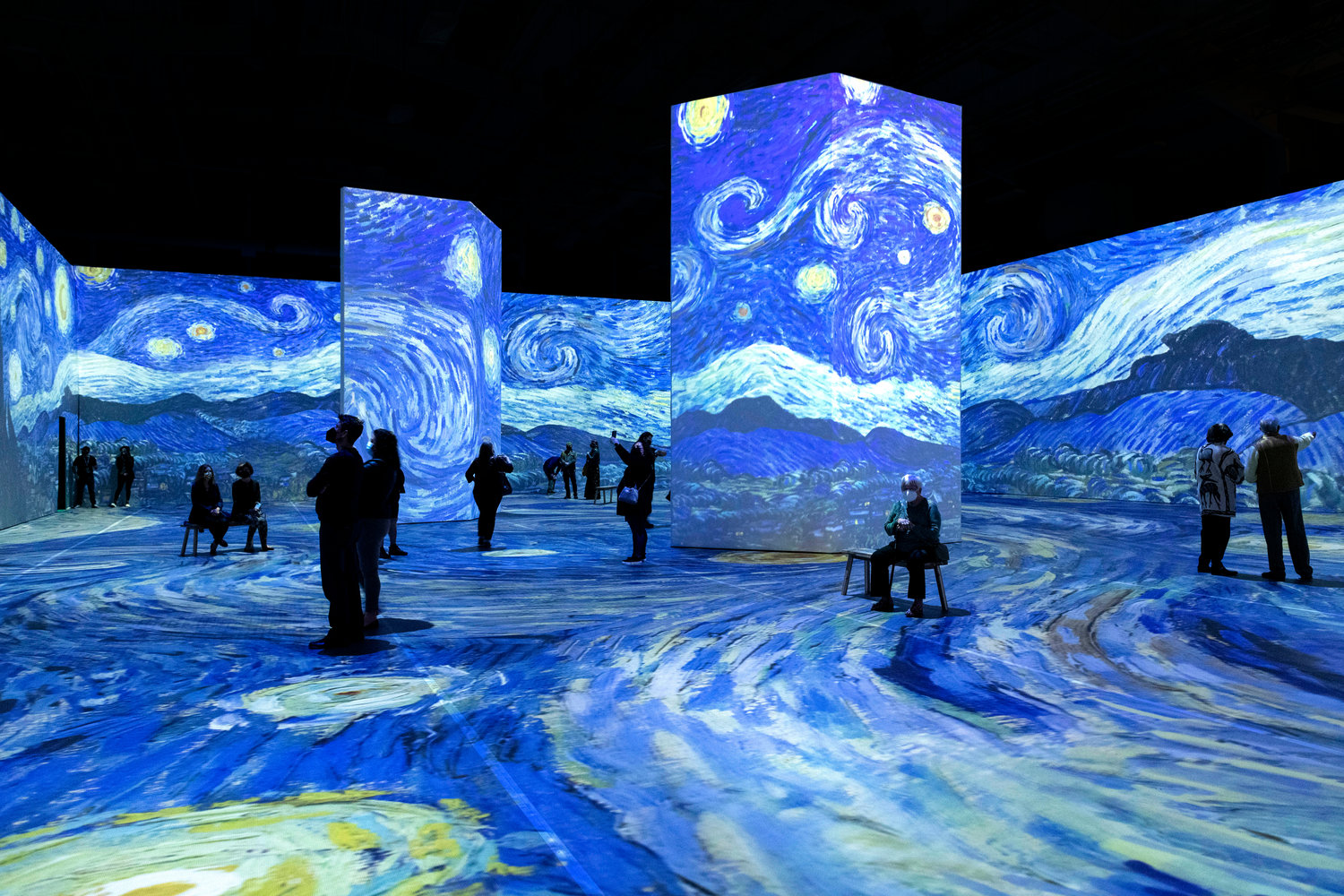 Never before have Van Gogh fans been able to immerse themselves into the Starry Night as they can at this new exhibit.